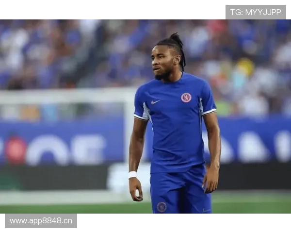 恩昆库与福登：多面手效率及战术角色对比分析