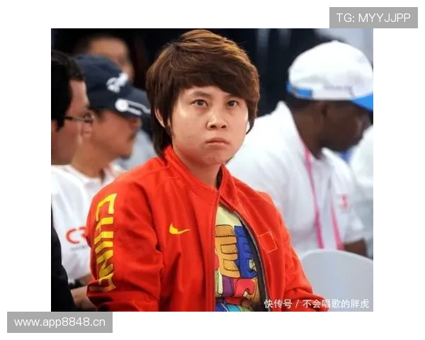 王濛周末买了啥奢侈品？朋友圈全炸了，我都看懵了！