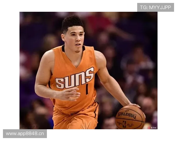 布克训练完顺手买了辆法拉利，油钱比我工资还高