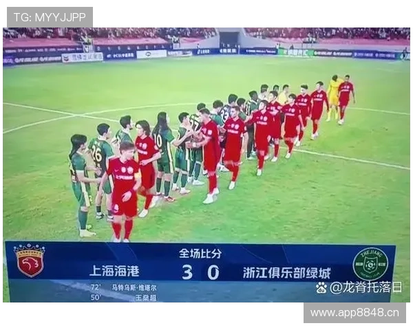 角球发起攻击时越位规则为何不适用？深度解析判罚逻辑